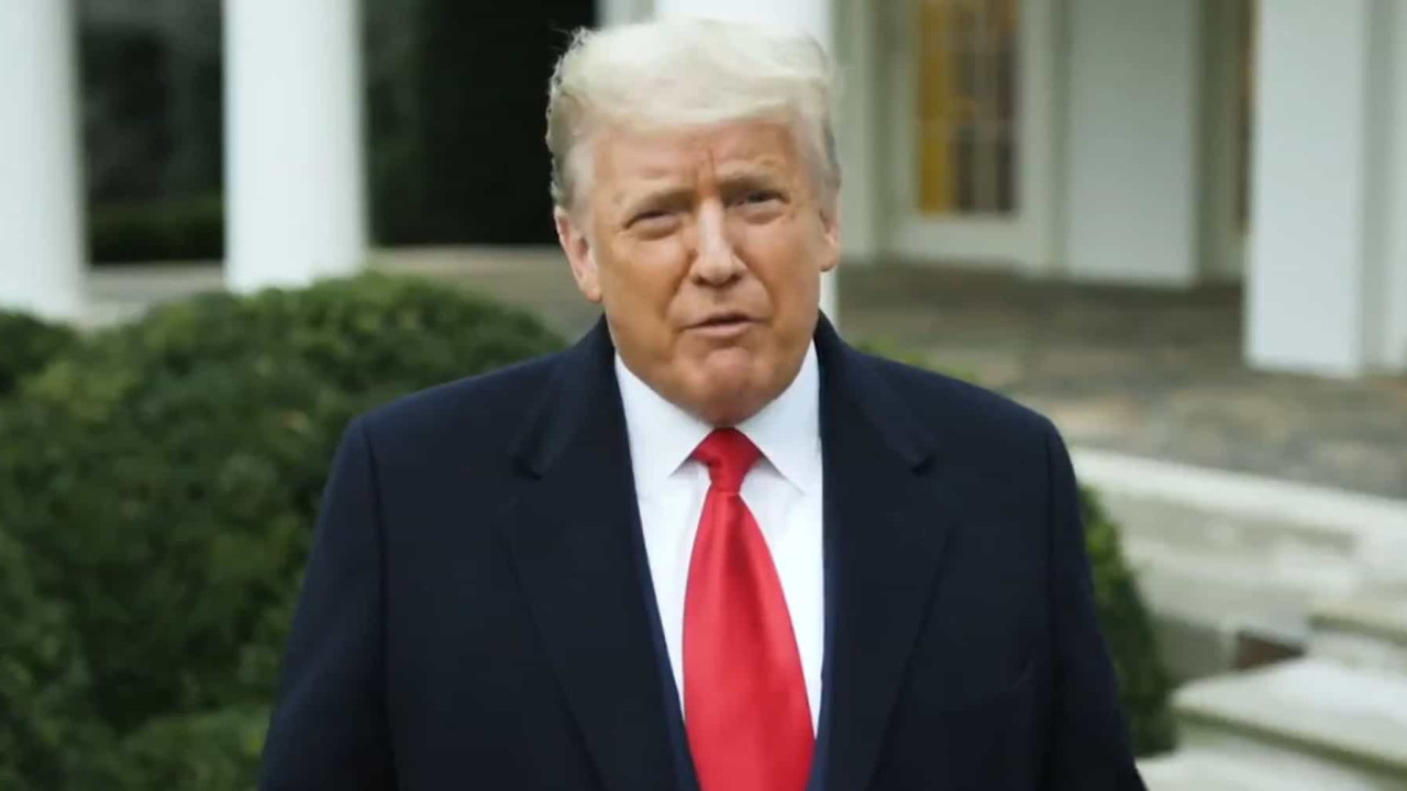 Trump pede aos manifestantes para irem "para casa pacificamente"