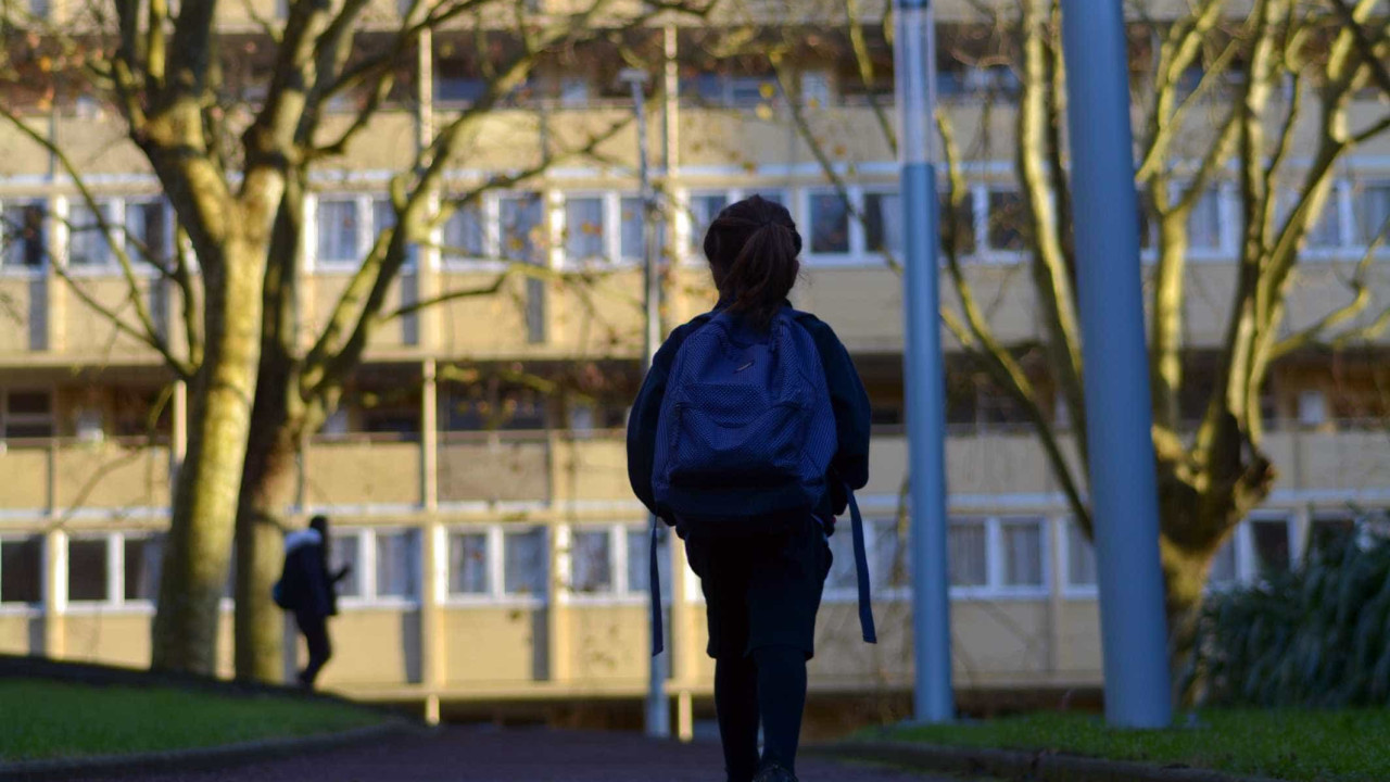 Volta às aulas: Como escolher a mochila e garantir uma postura correta
