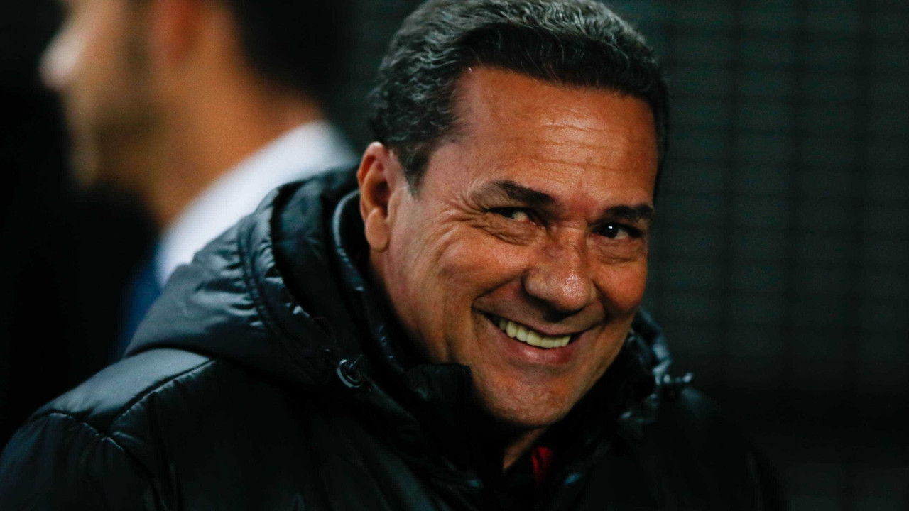 Apresentado, Luxemburgo diz que aceitou proposta do Vasco por não ser 'covarde'