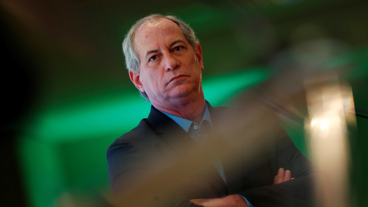 Ciro propõe 'lei antiganância' para reduzir dívidas, em entrevista ao JN