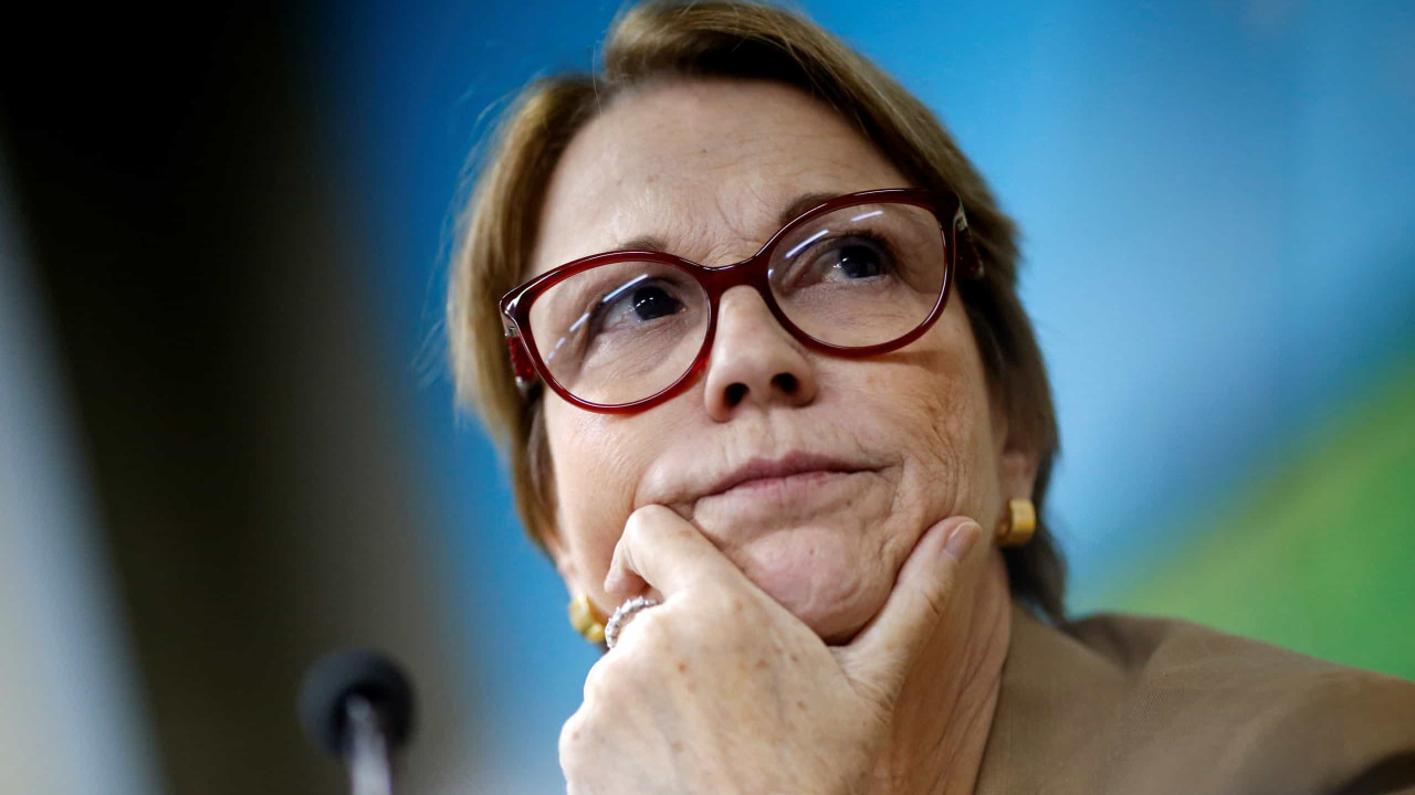 Tereza Cristina diz que amanhã é seu último dia à frente da Agricultura