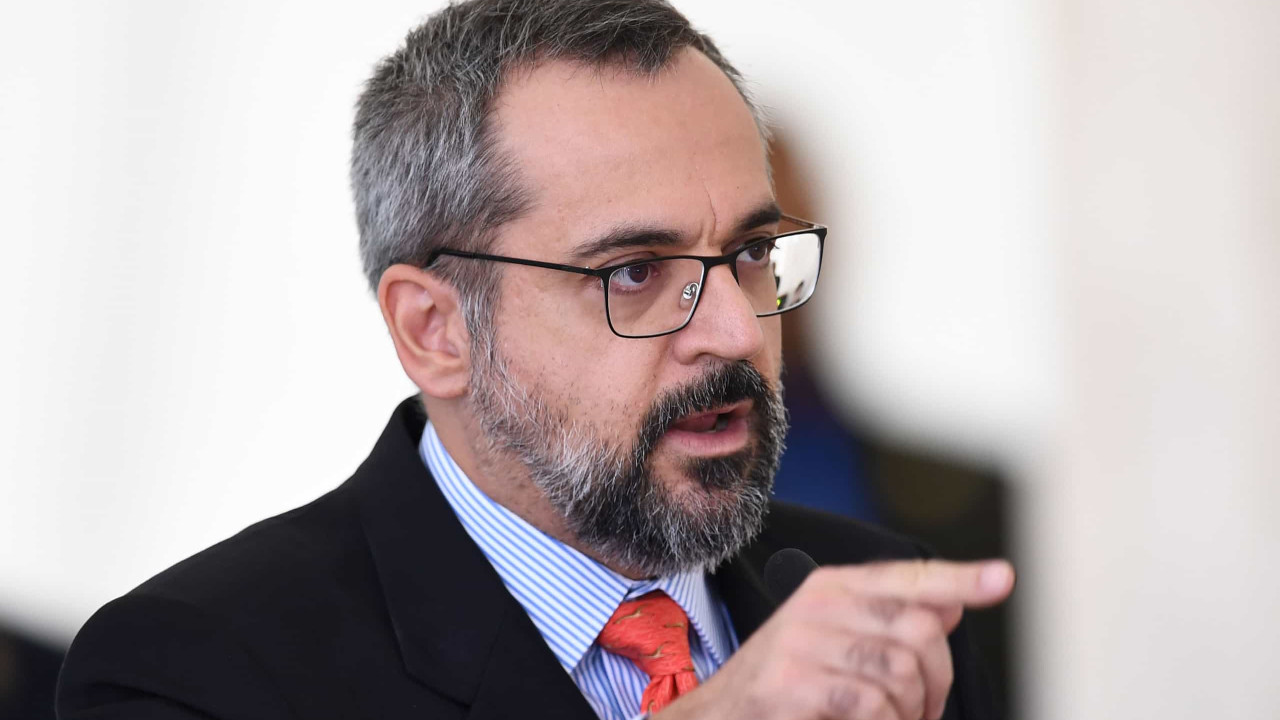 Ex-ministro Weintraub critica Tarcísio e abre disputa na direita pelo governo de SP