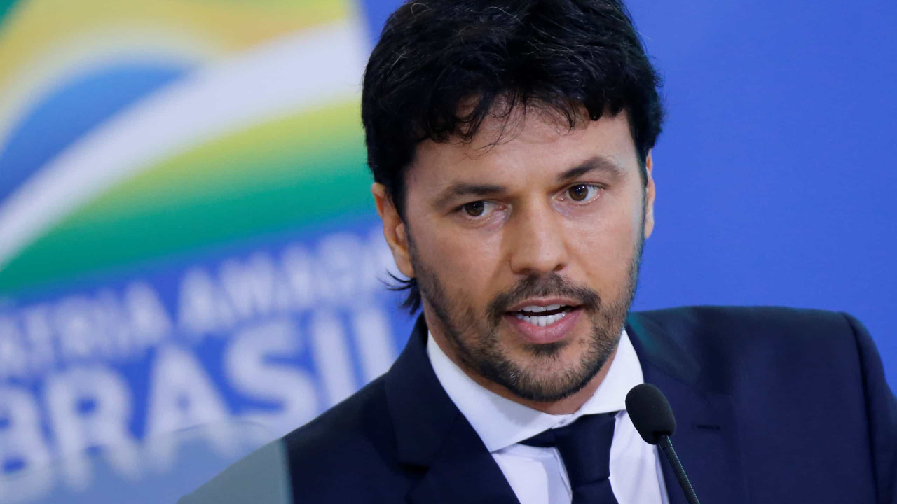 Fábio Faria repete que governo tem de vencer eleição na Câmara