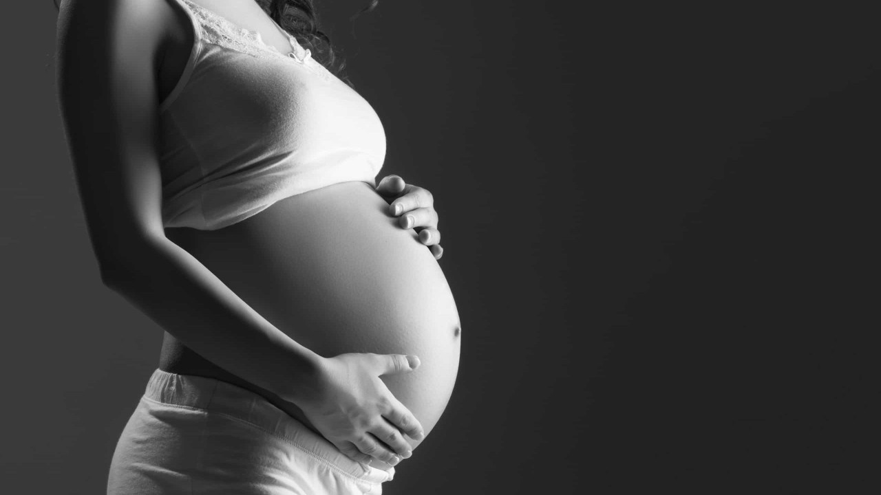 Ao contrário da Argentina, aborto enfrenta bloqueio no Congresso brasileiro
