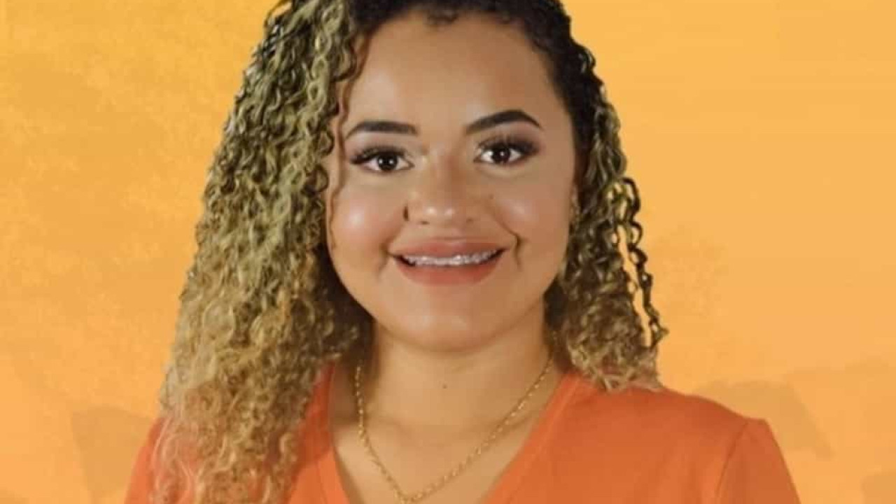 Vereadora de 28 anos morre com Covid-19 após parto de emergência
