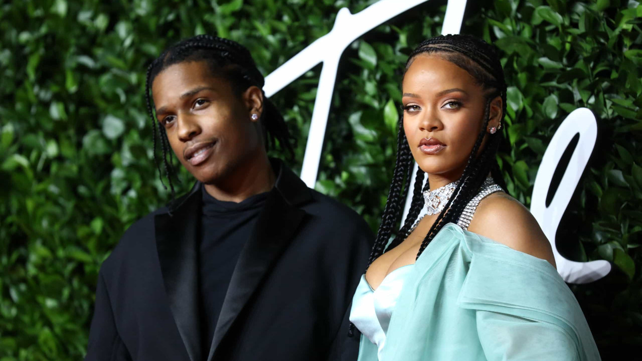Rihanna está grávida (e já há fotos da barriguinha da cantora)