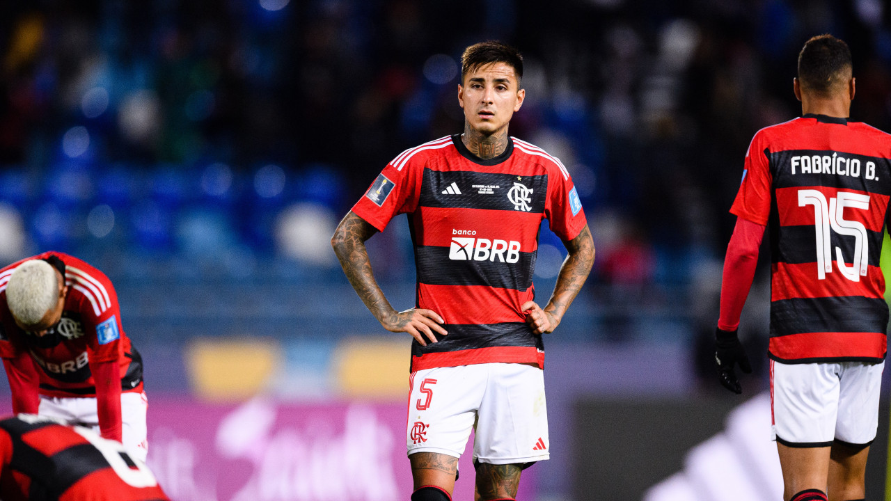 Flamengo: torcedores reclamam de primeiro tempo do lateral Wesley contra o  Aucas