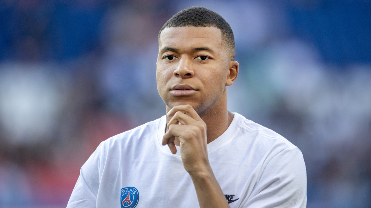 Mbappé pede salário de R$ 270 milhões para fechar com Real Madrid, diz jornal espanhol