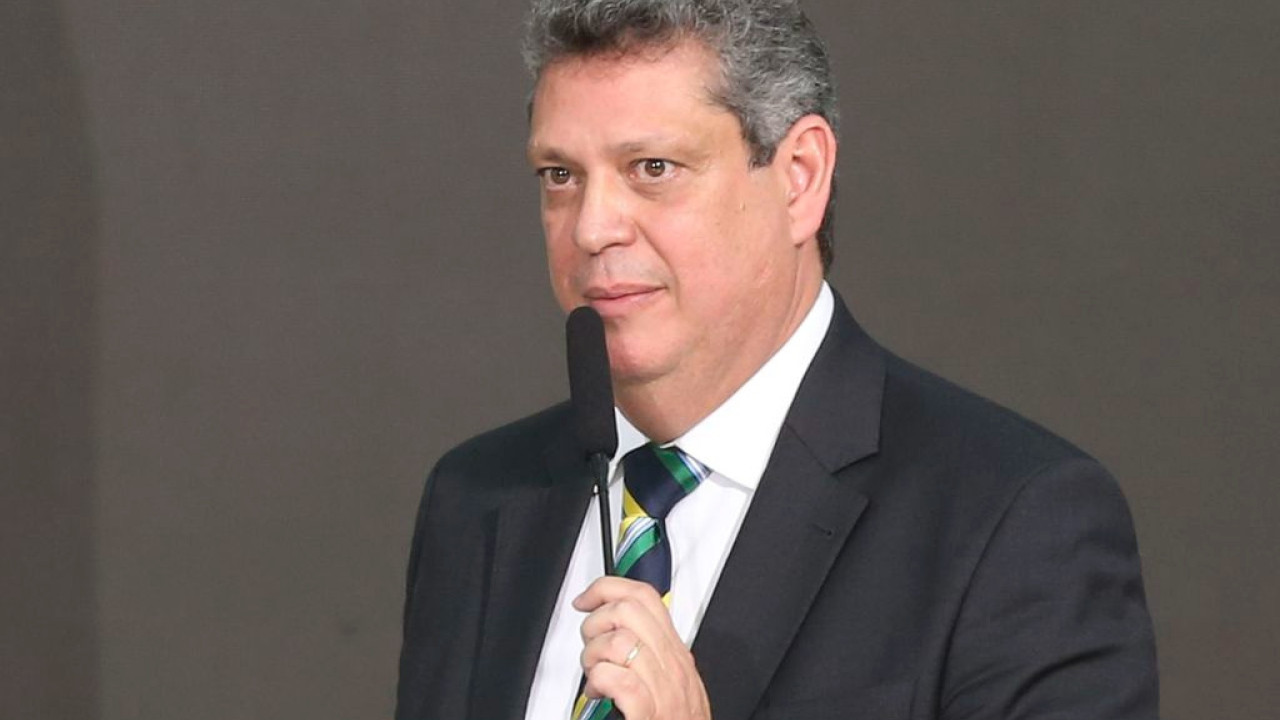 Ministro de Lula substitui número 2 da Pasta após viagem de servidores para 'Carnaval'