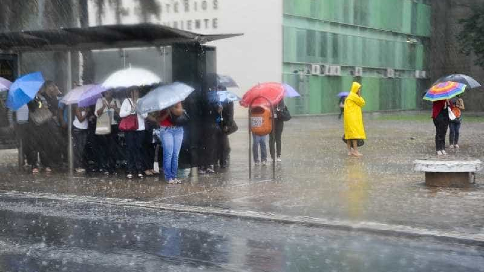 Ministério reconhece emergência em sete cidades atingidas por chuvas ou seca