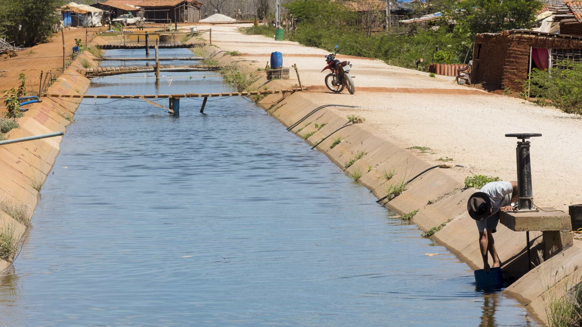 Estoque de água na Grande São Paulo é 17% menor que em 2014