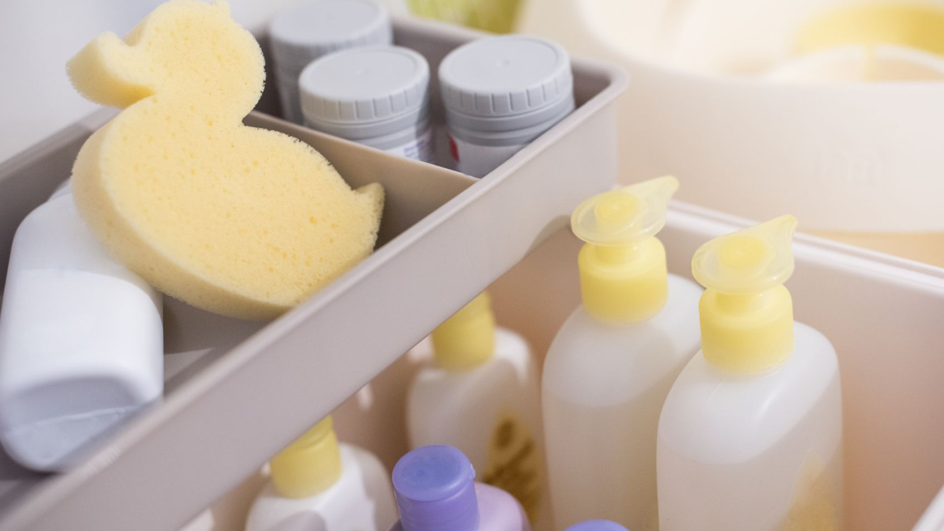 Há substâncias perigosas nos cosméticos para bebês