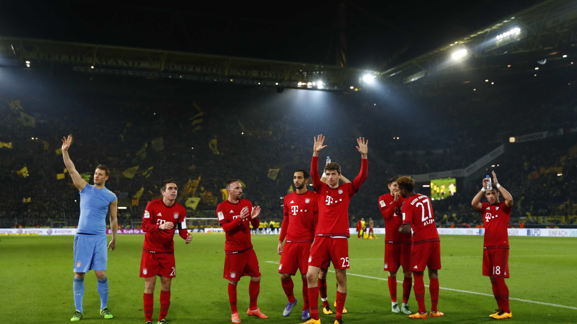 Bayern empata e mantém vantagem na liderança do Alemão