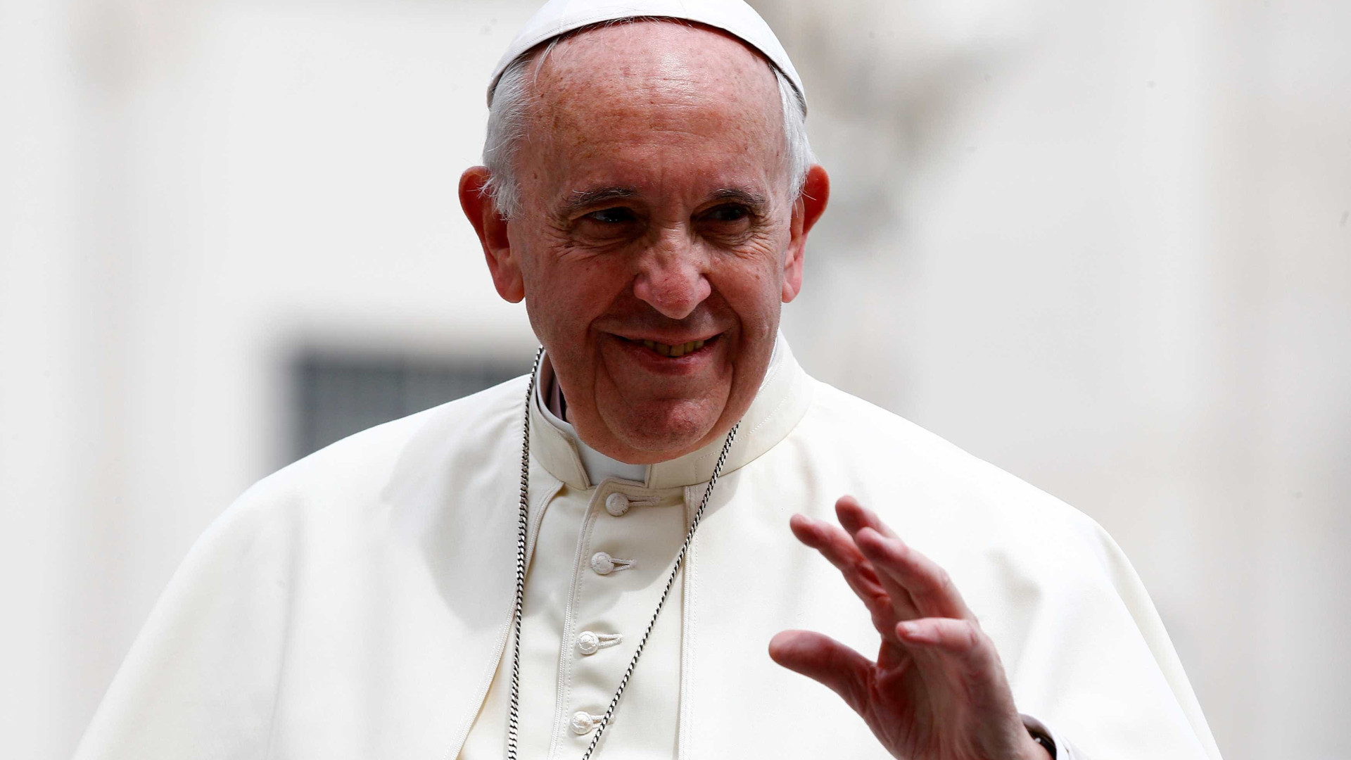 Papa pede "harmonia" e "paz" para Brasil superar momento político