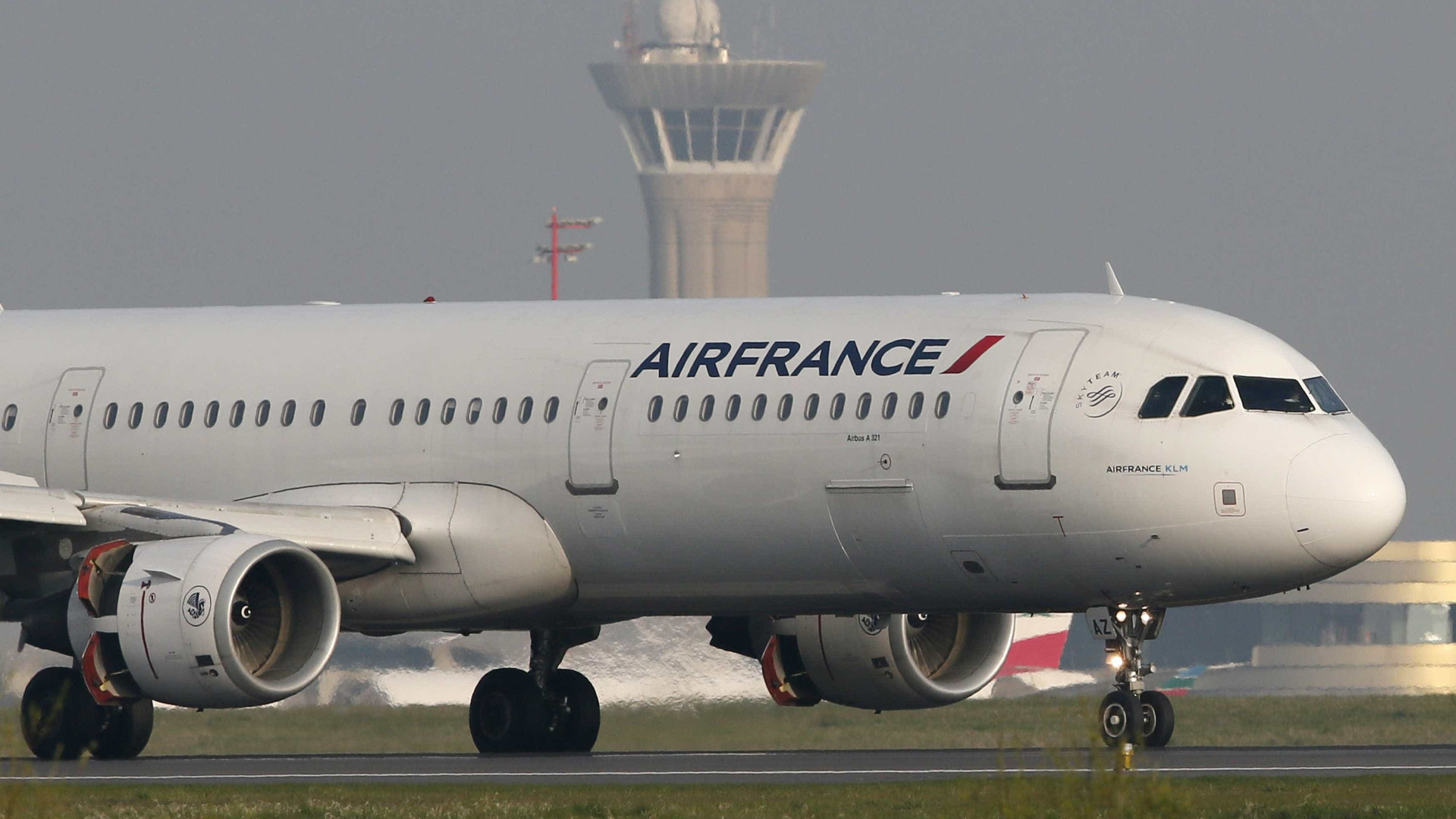 Após quatro dias, Air France anuncia fim da greve de pilotos