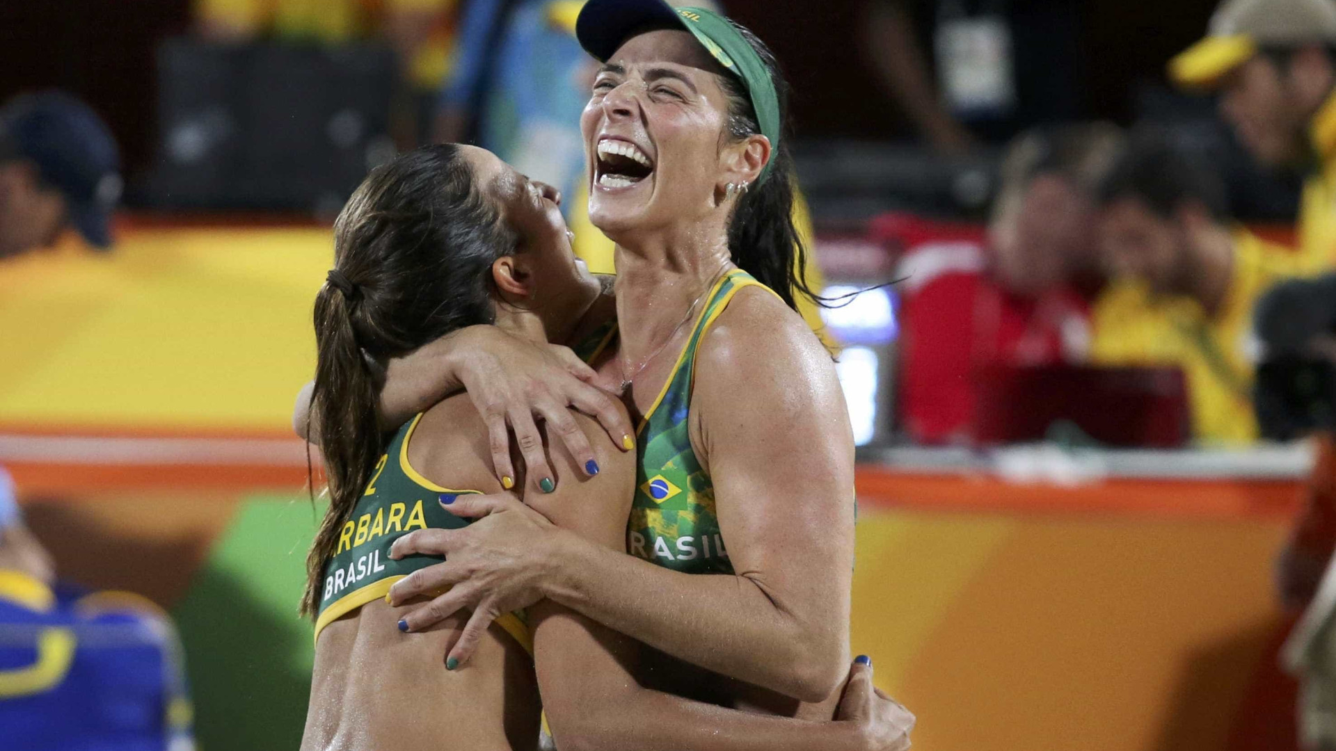 Após prata na Olimpíada, Ágatha e Bárbara Seixas encerram dupla