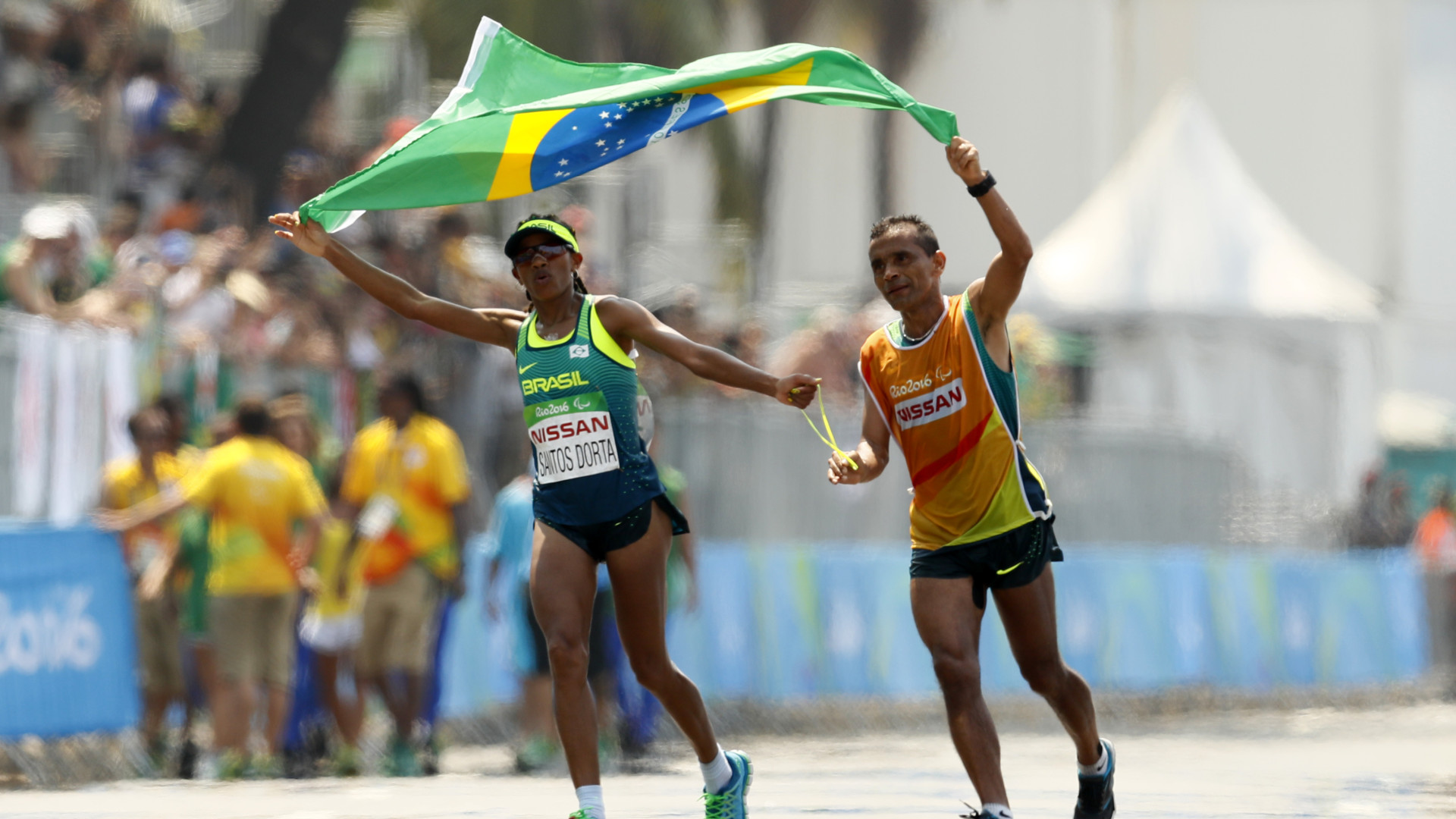Na maratona, Edneusa Dorta
 ganha a 72ª medalha do Brasil