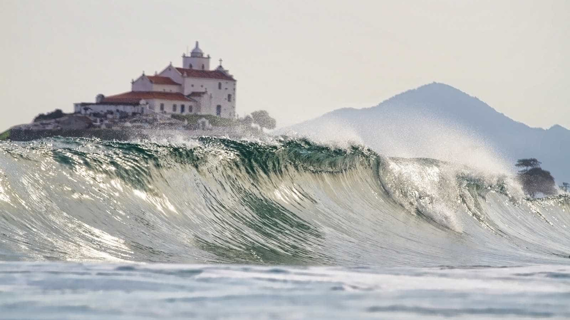 Etapa brasileira do Mundial de Surfe deixa Barra e vai à Saquarema