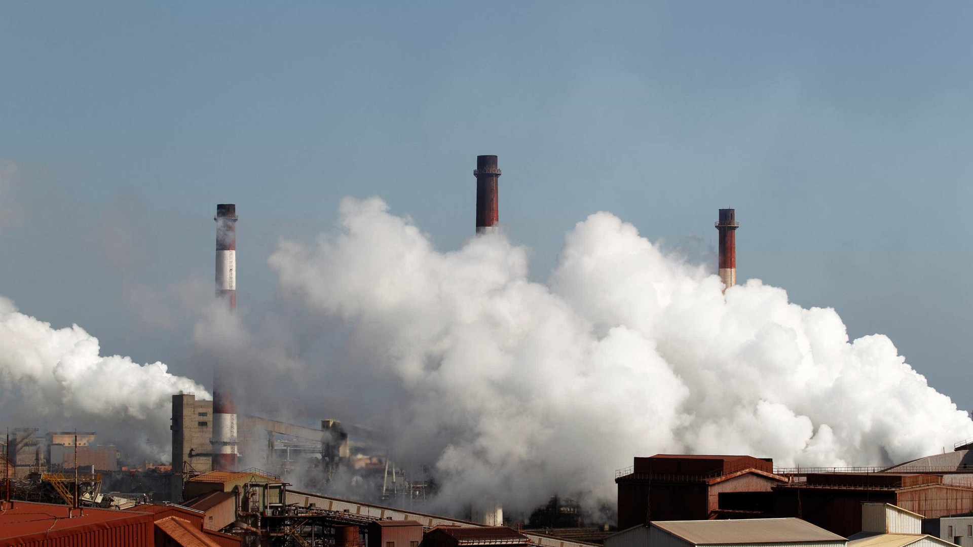 Mundo bate recorde de concentração de CO2 em 2015