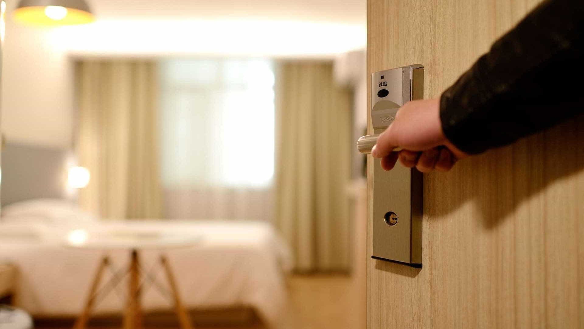 6 dicas para não cair nos piores quartos de hotéis