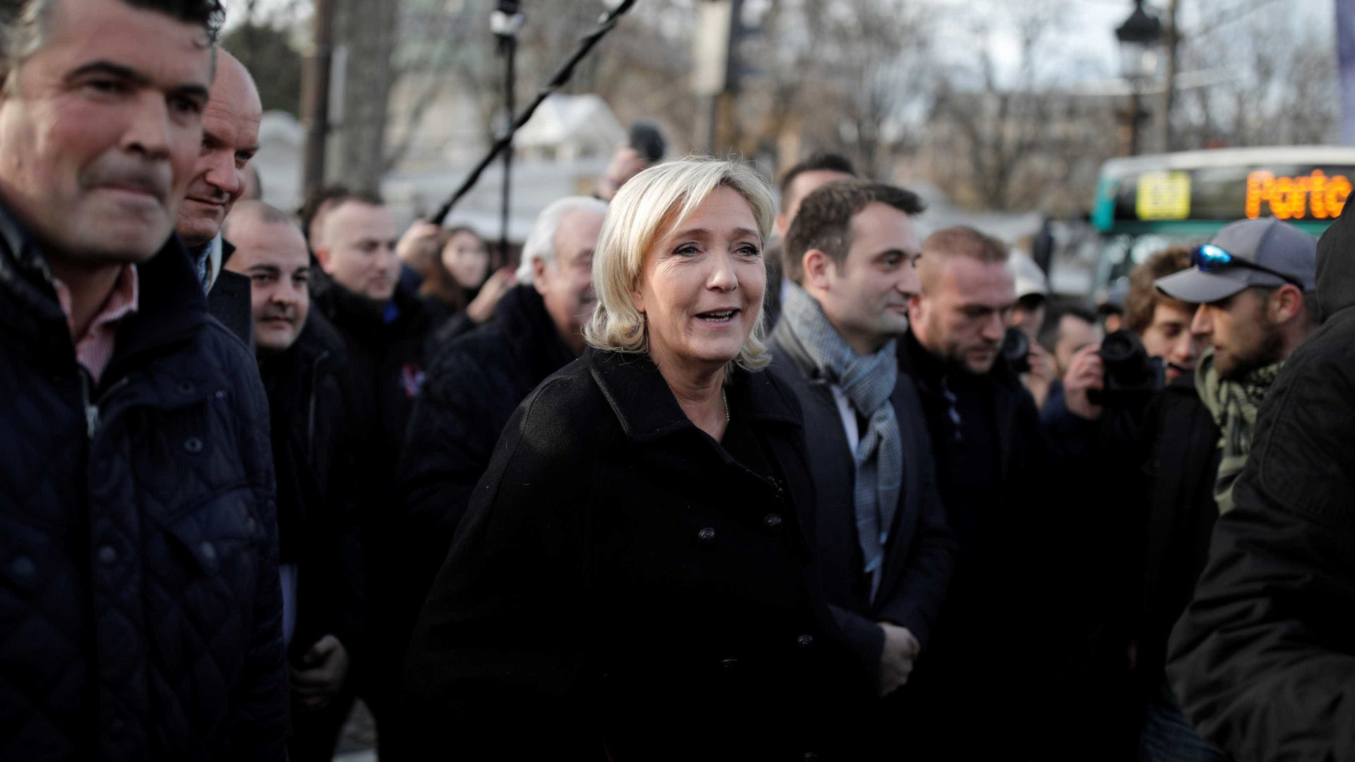 Le Pen diz que vai tirar França da União 
Europeia e da Otan