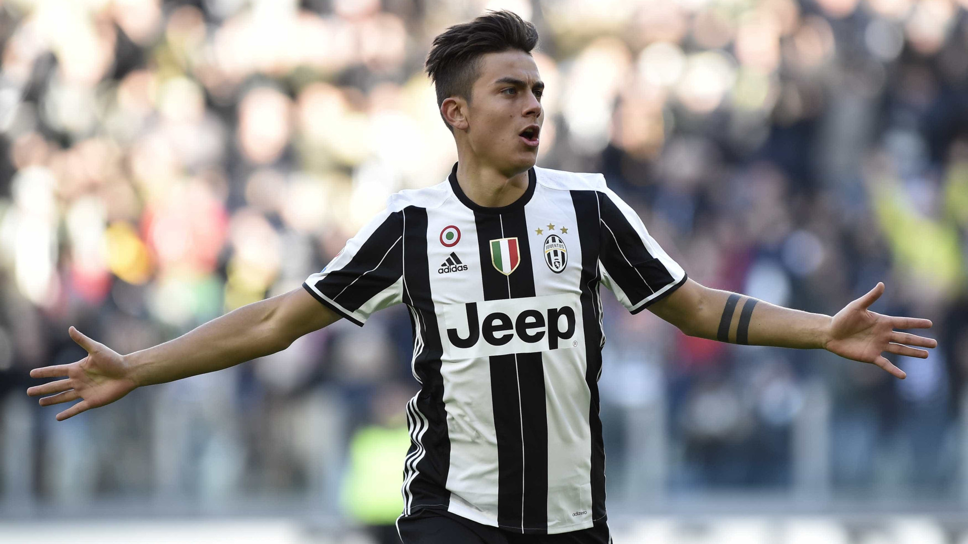 Juventus anuncia renovação de Dybala até junho de 2022