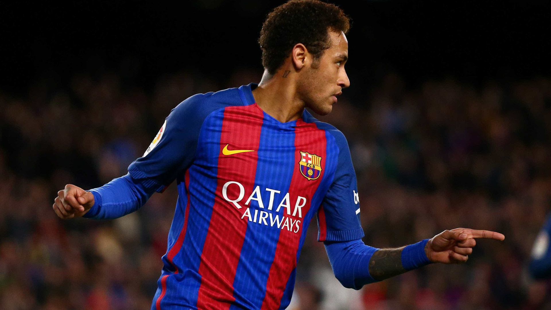Neymar está na lista dos dez maiores 
dribladores da Europa; confira