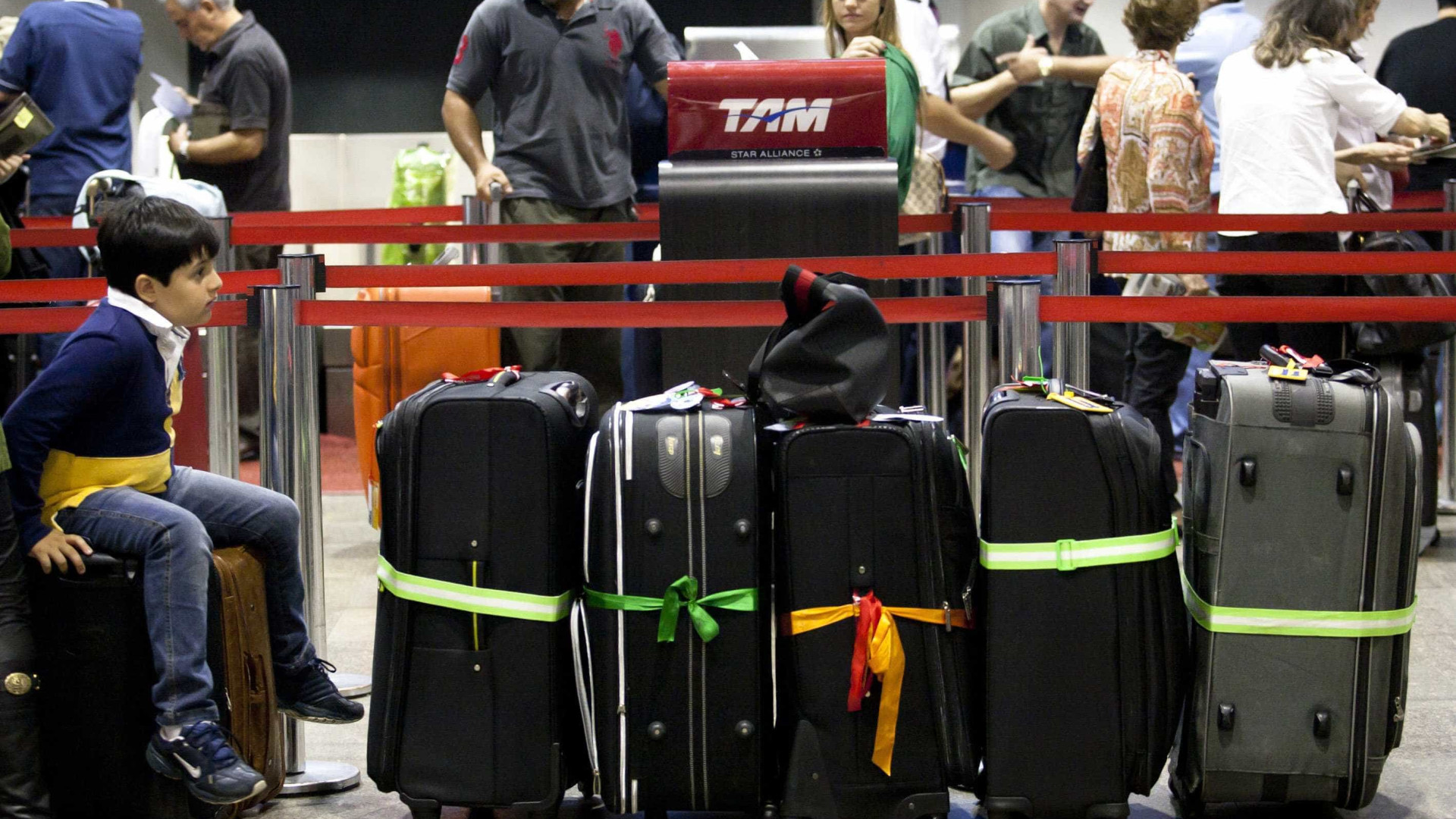Cobrança por despacho de bagagem afetará turismo, diz Fecomércio RJ