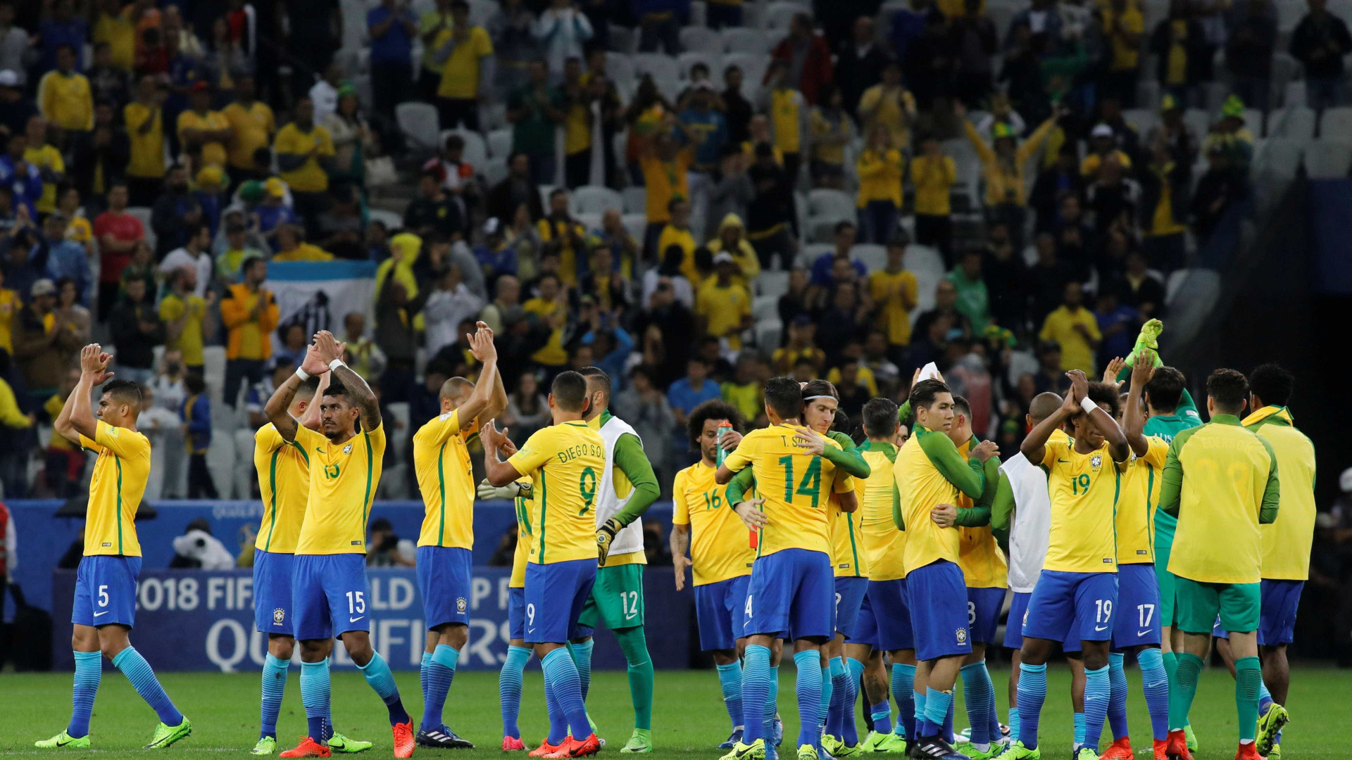 Brasil joga com Chile e Argentina decide vaga para Copa no Equador