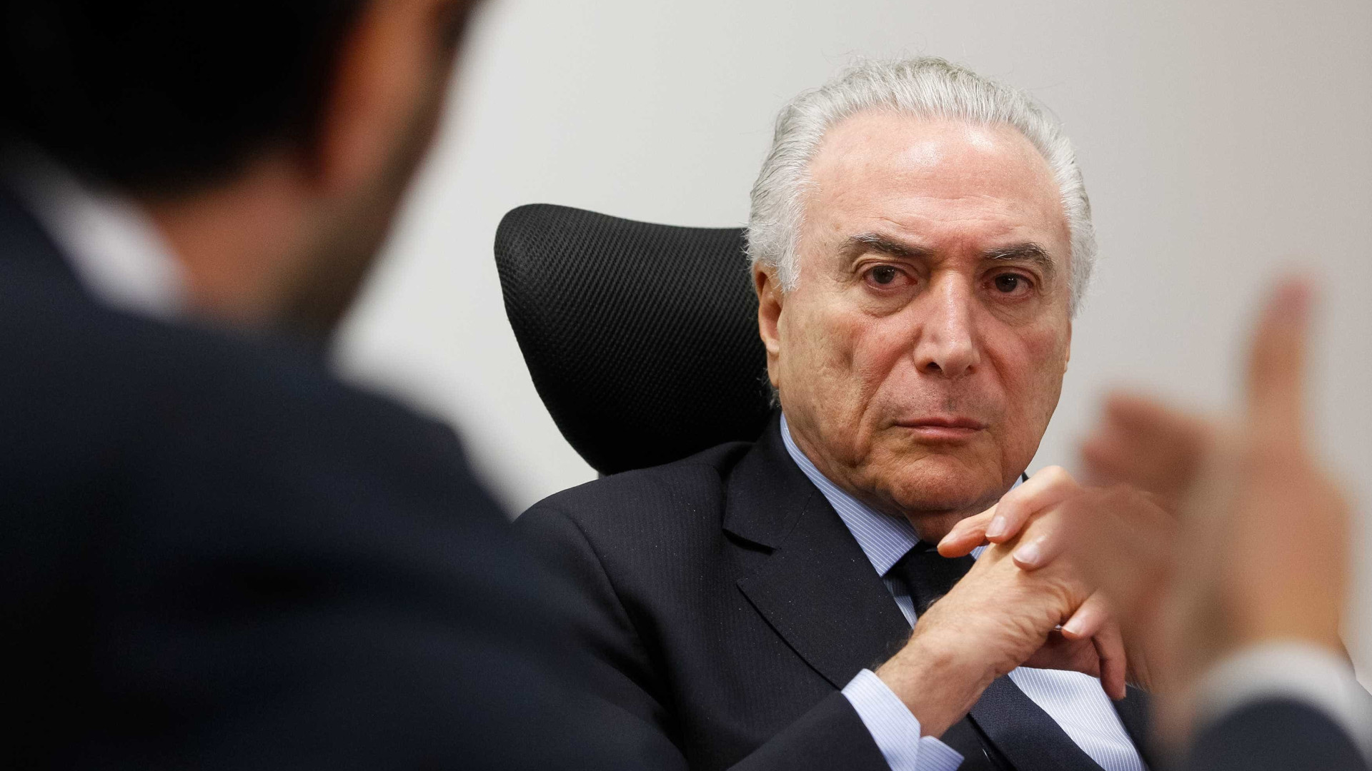 Base aliada pressiona Temer por expulsão do PSDB do governo