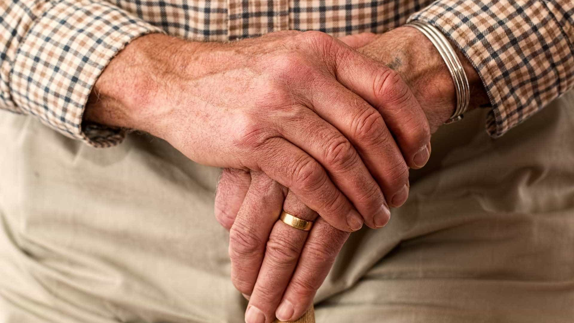 Câmara analisa mudanças em planos de saúde para beneficiar idosos