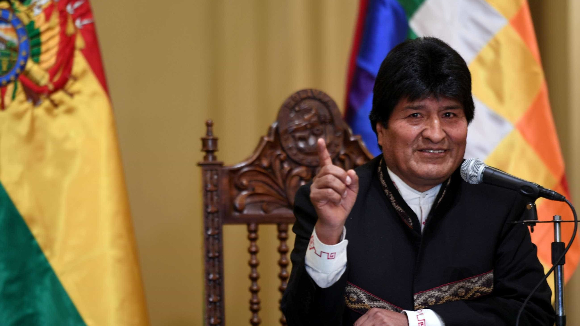 Após polêmica com igrejas, Bolívia cancela novo código penal