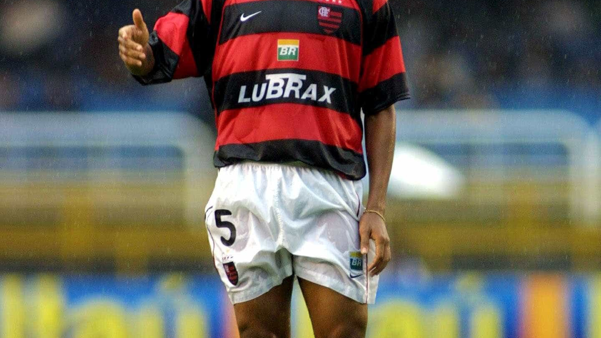Vampeta diz que frase polêmica ajudou Flamengo a acertar contas