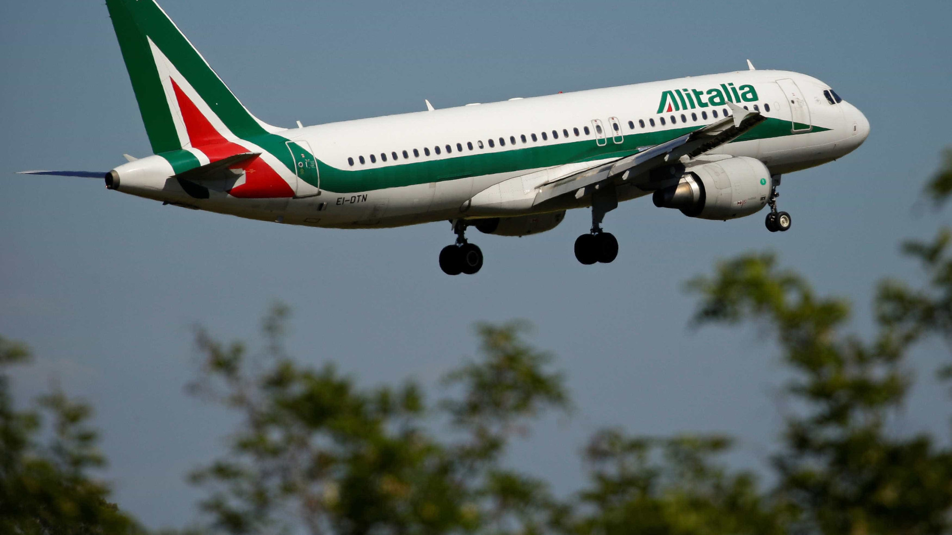 EasyJet quer comprar apenas 'partes' da Alitalia