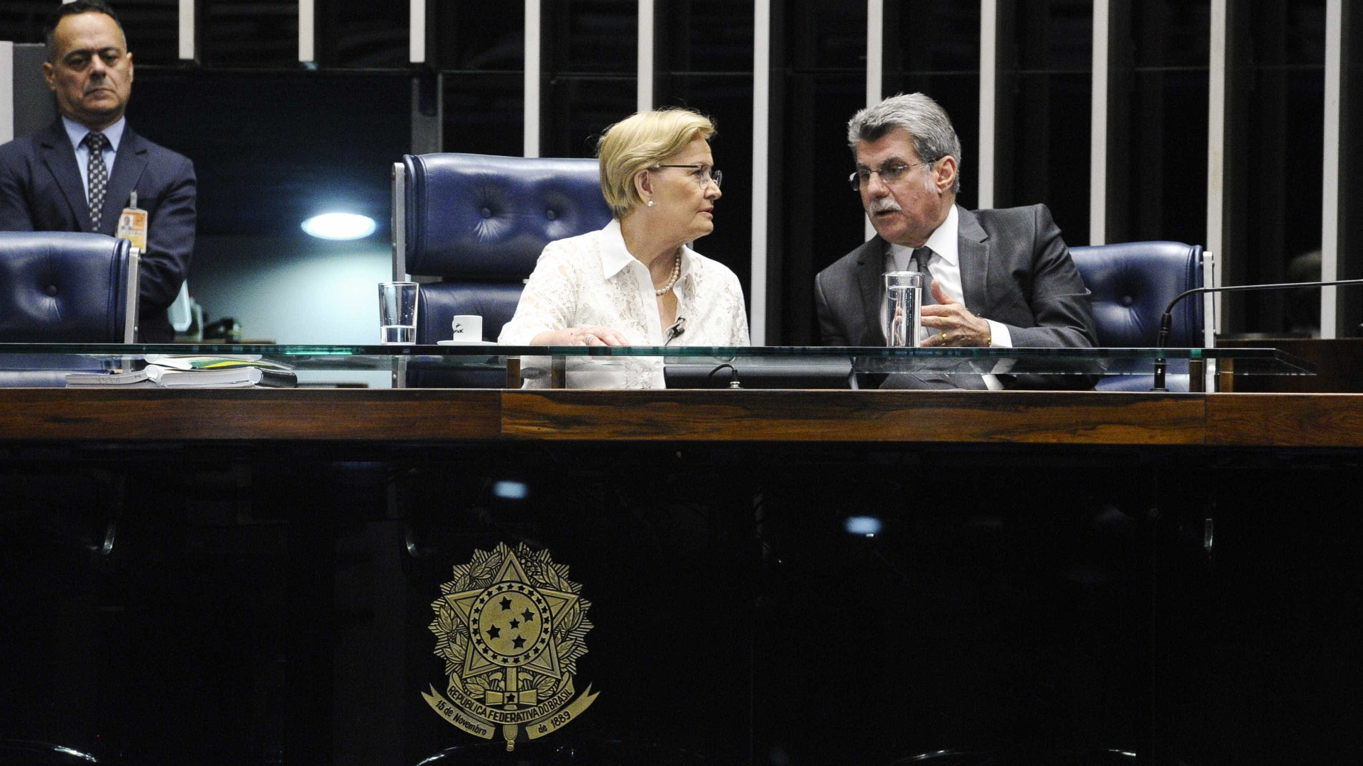 Intervenção federal no Rio repercute no Senado nesta sexta-feira