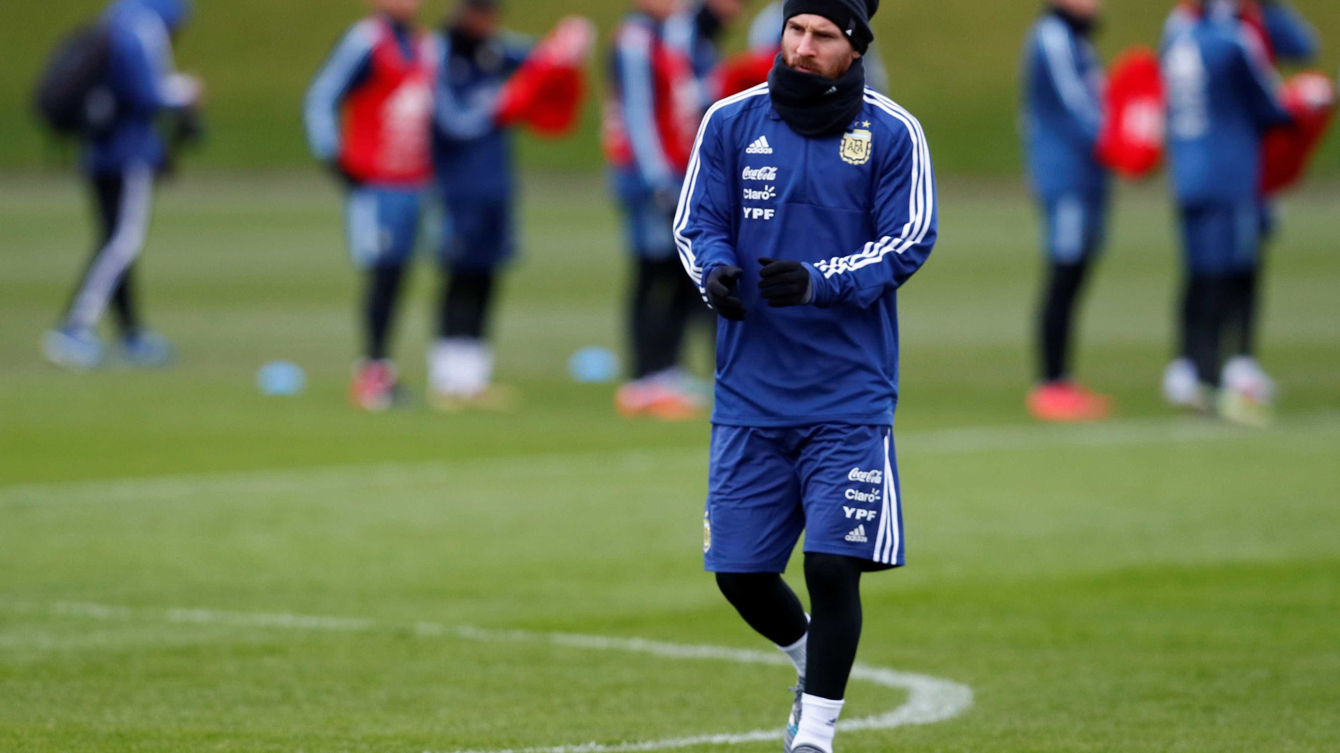 Messi sente fadiga muscular e pode desfalcar Argentina nesta sexta