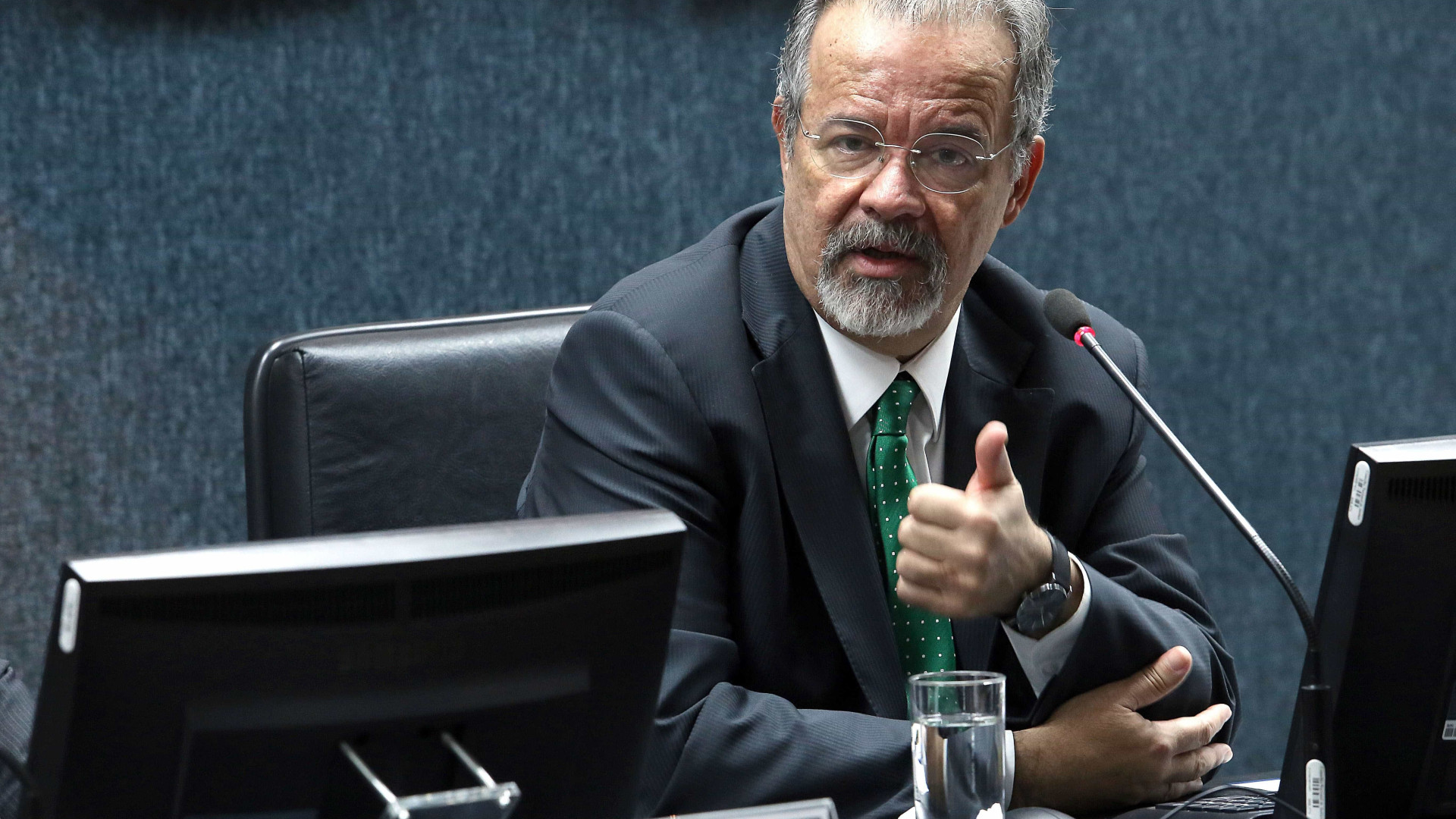 Não há possibilidade de novo golpe militar no Brasil, diz Jungmann