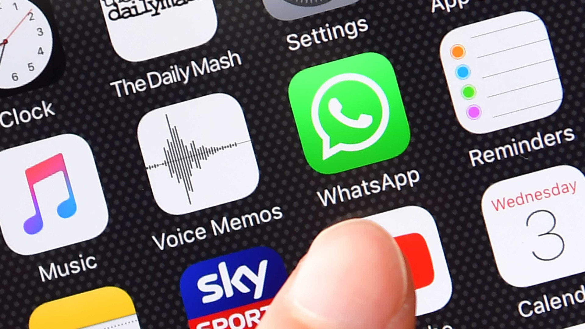 Chega de bisbilhoteiros: como criar uma senha para o WhatsApp