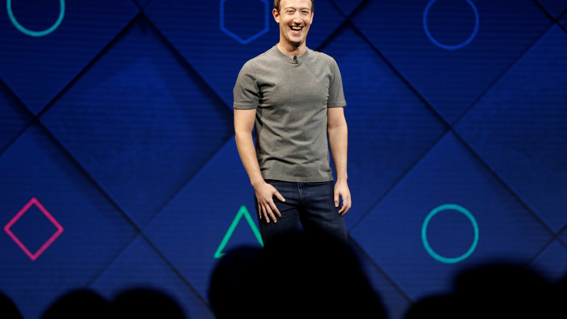 Apesar de escândalo, faturamento do Facebook avança 50% no 1º trimestre