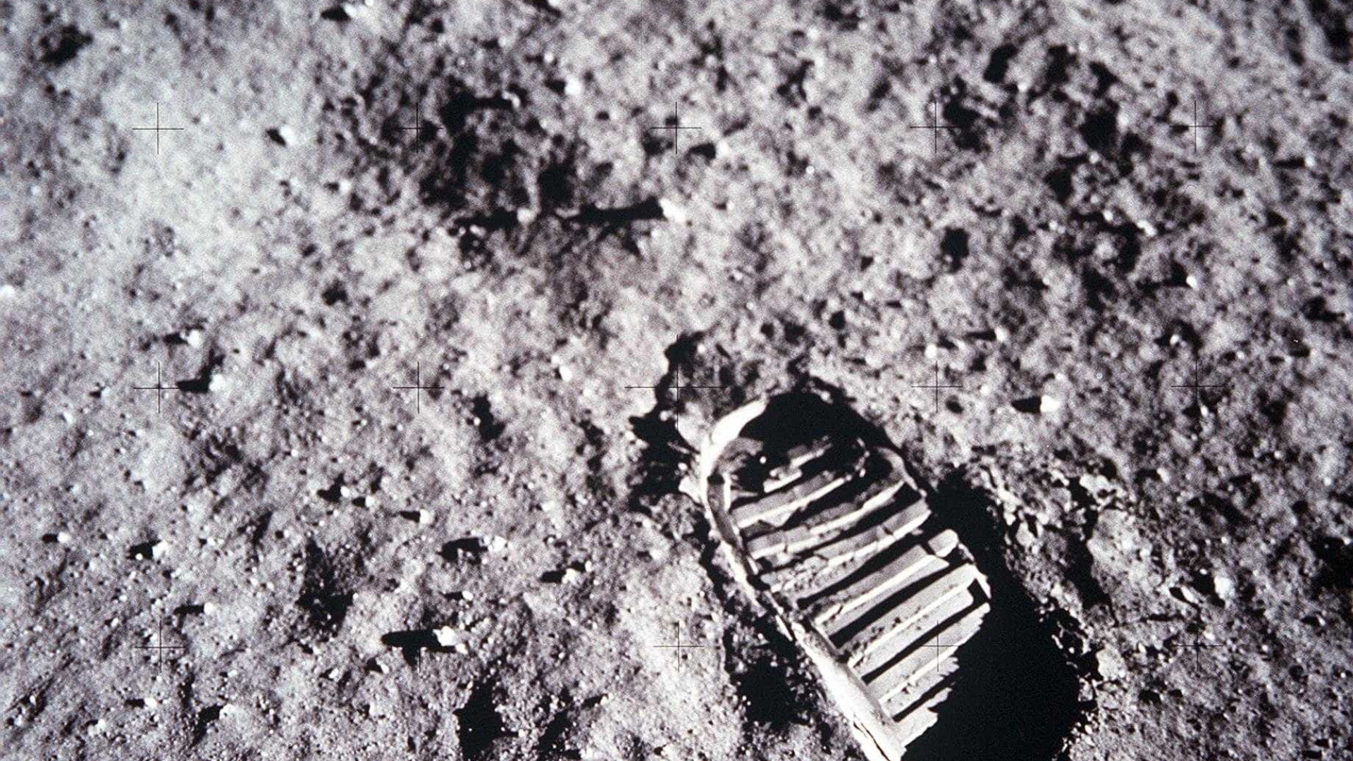 Conheça os 12 astronautas que pisaram na Lua