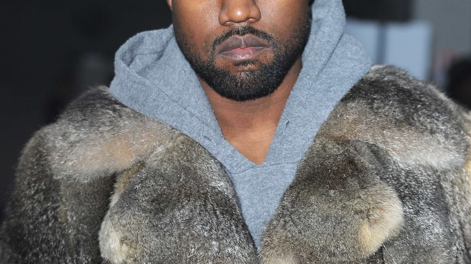 Kanye West vira diretor criativo de premiação pornô