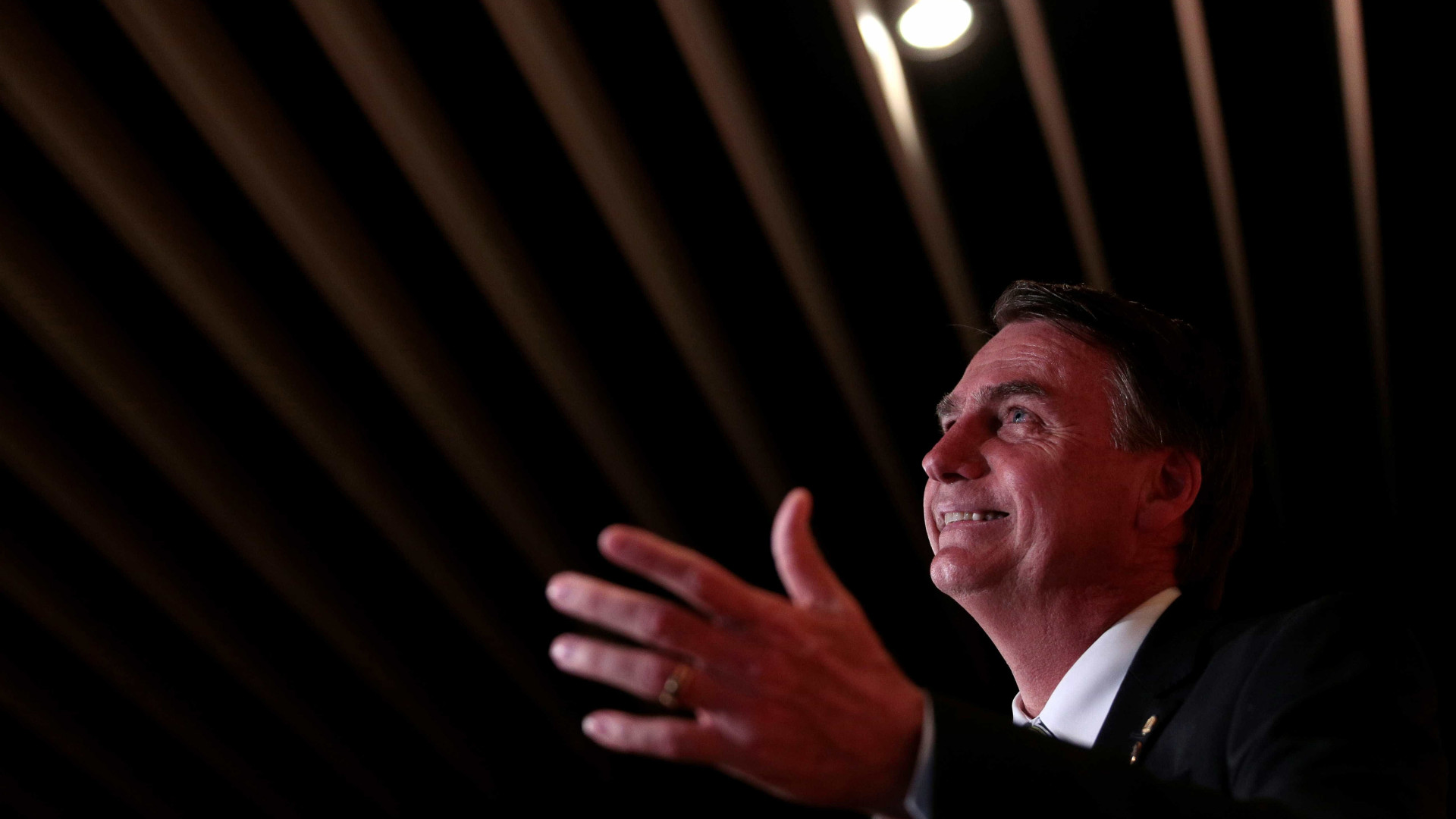 Ibope: Bolsonaro amplia liderança na corrida presidencial após atentado