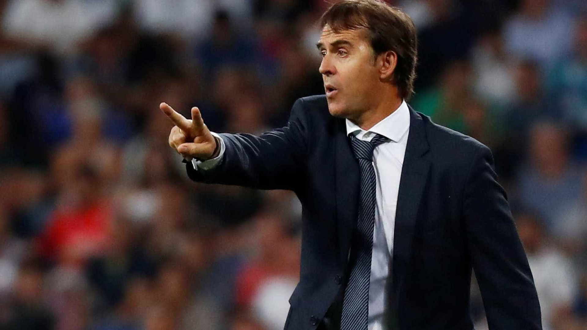 Treinador explica corte de Vinícius Júnior de jogo do Real Madrid