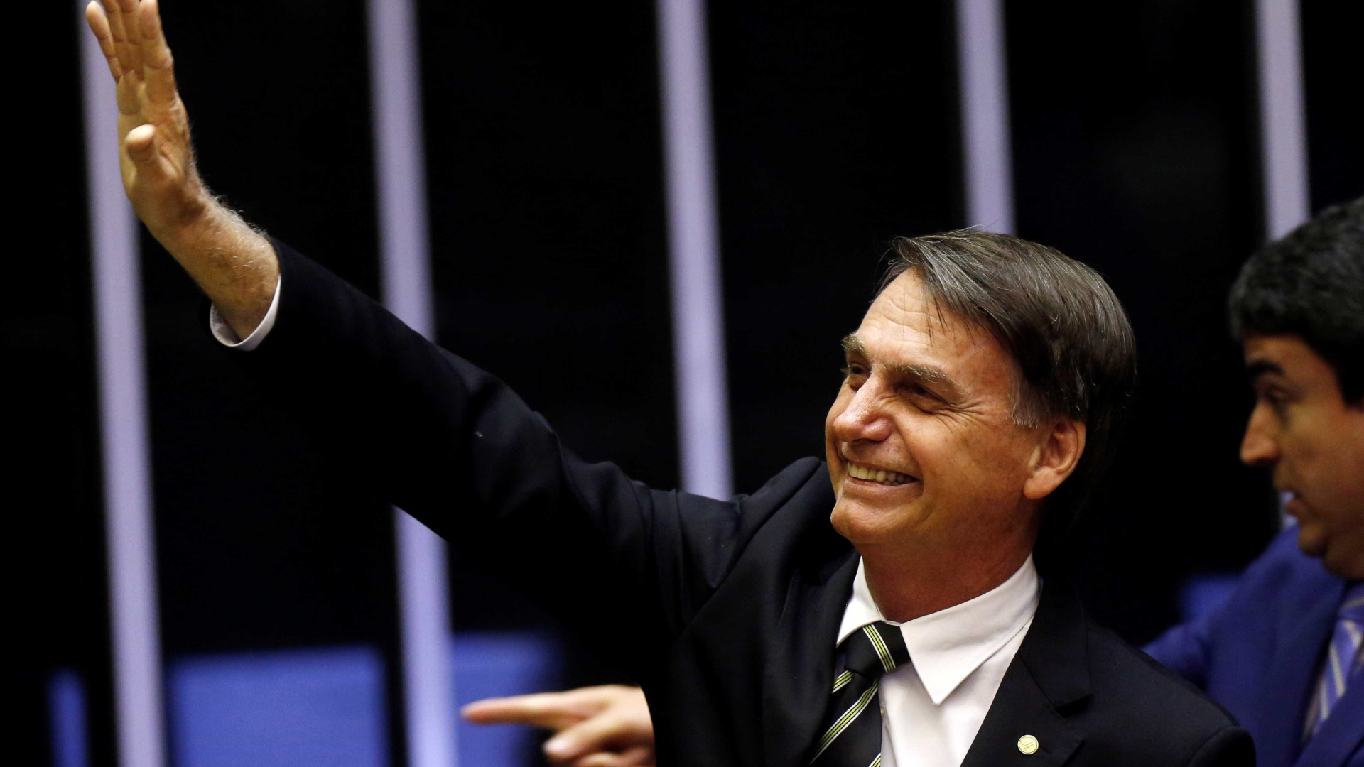 Bolsonaro receberá mais de R$ 60 mil mensais a partir de janeiro