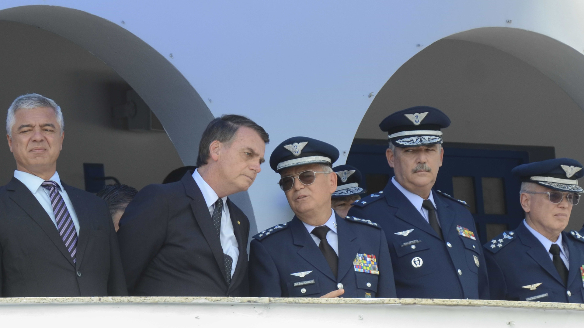 'Não prorrogarei intervenção no Rio', diz Bolsonaro