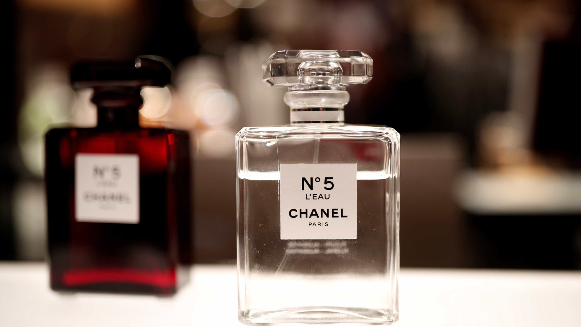 O Chanel Nº 5, perfume mais célebre do mundo, completa 100 anos