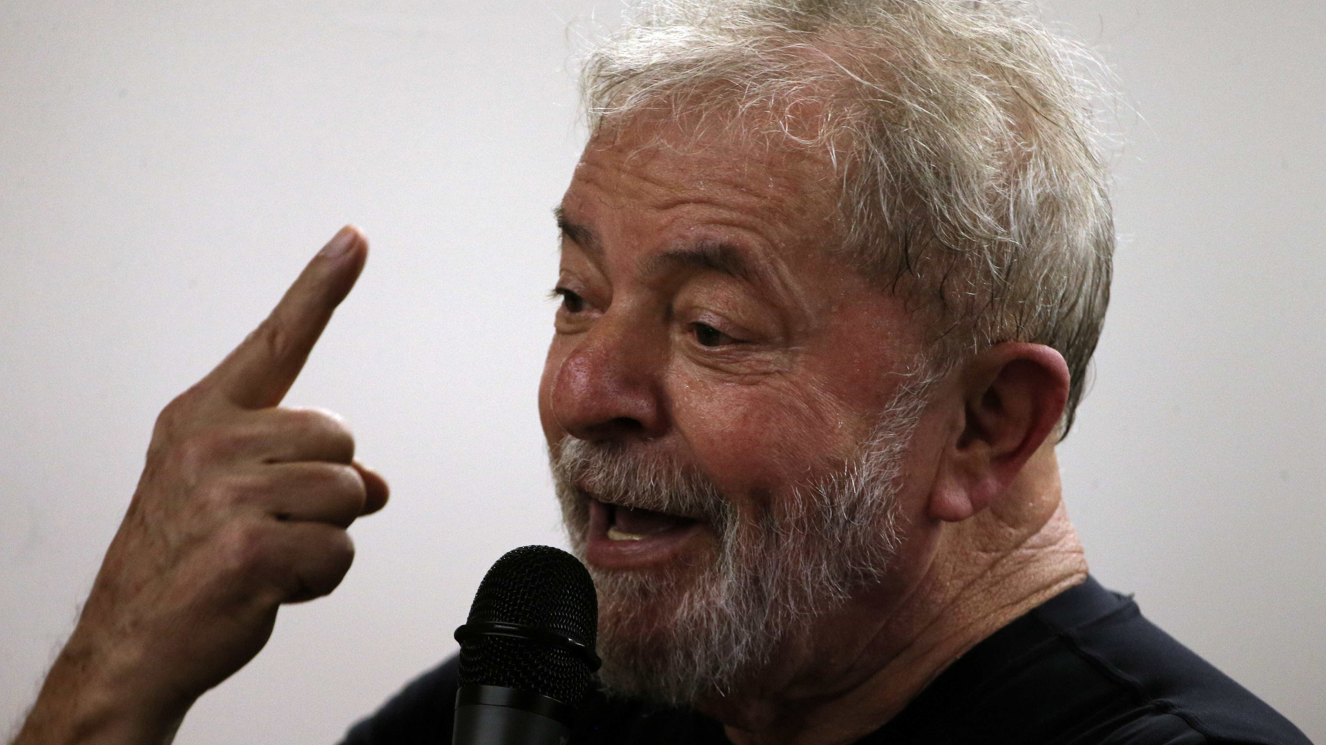 Justiça nega habeas corpus a Lula pedido por terceiro