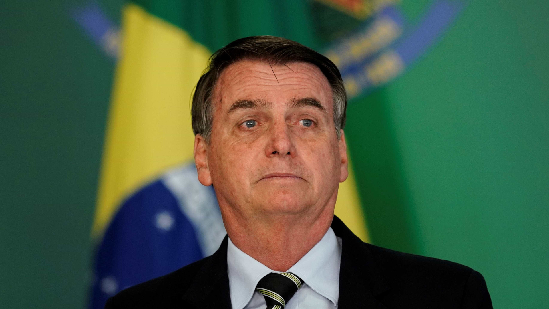 Bolsonaro segue sem compromissos; boletim e coletiva serão às 16h