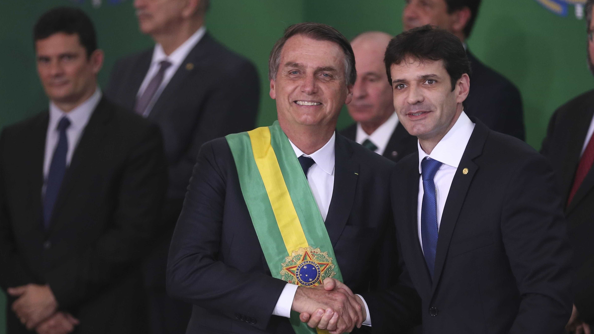 Ministro do Turismo de Bolsonaro é exonerado do cargo