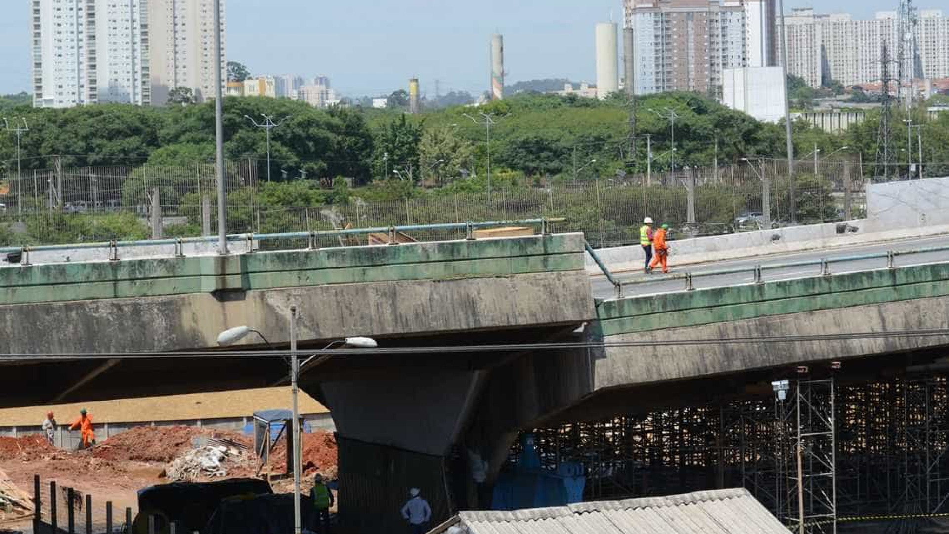 Promotoria exige suspensão das obras do viaduto da marginal Pinheiros